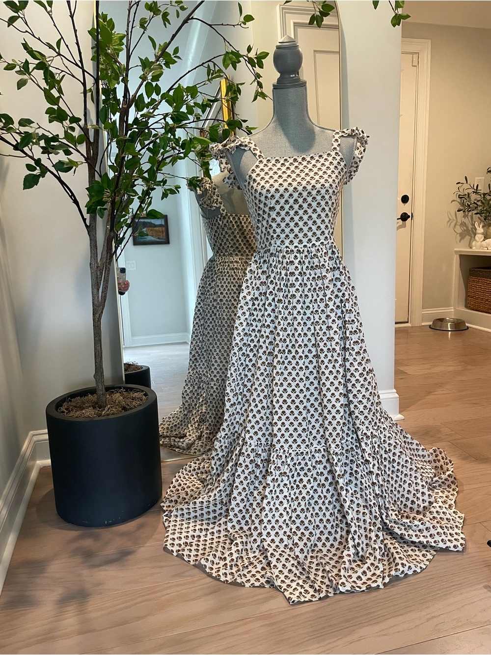 Daughters of India Cream Floral Square-Neck Maxi Dress